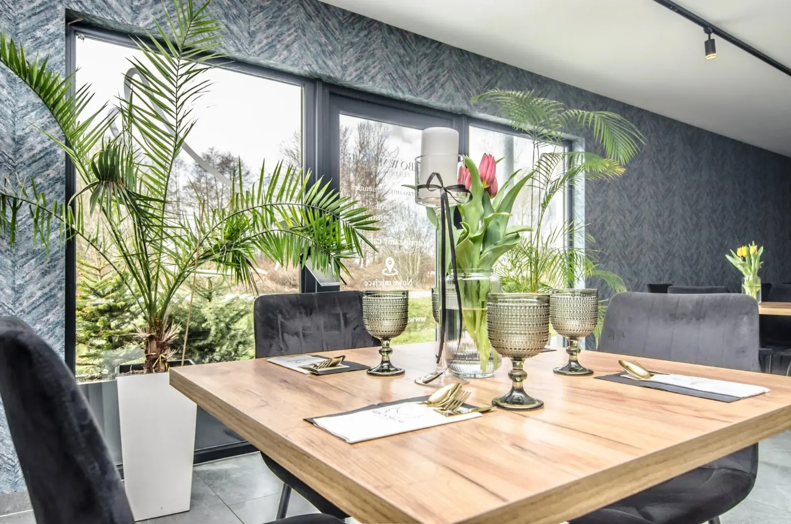 Mielno Hotel Boutique — basen, sauna, śniadania | Lato 2026