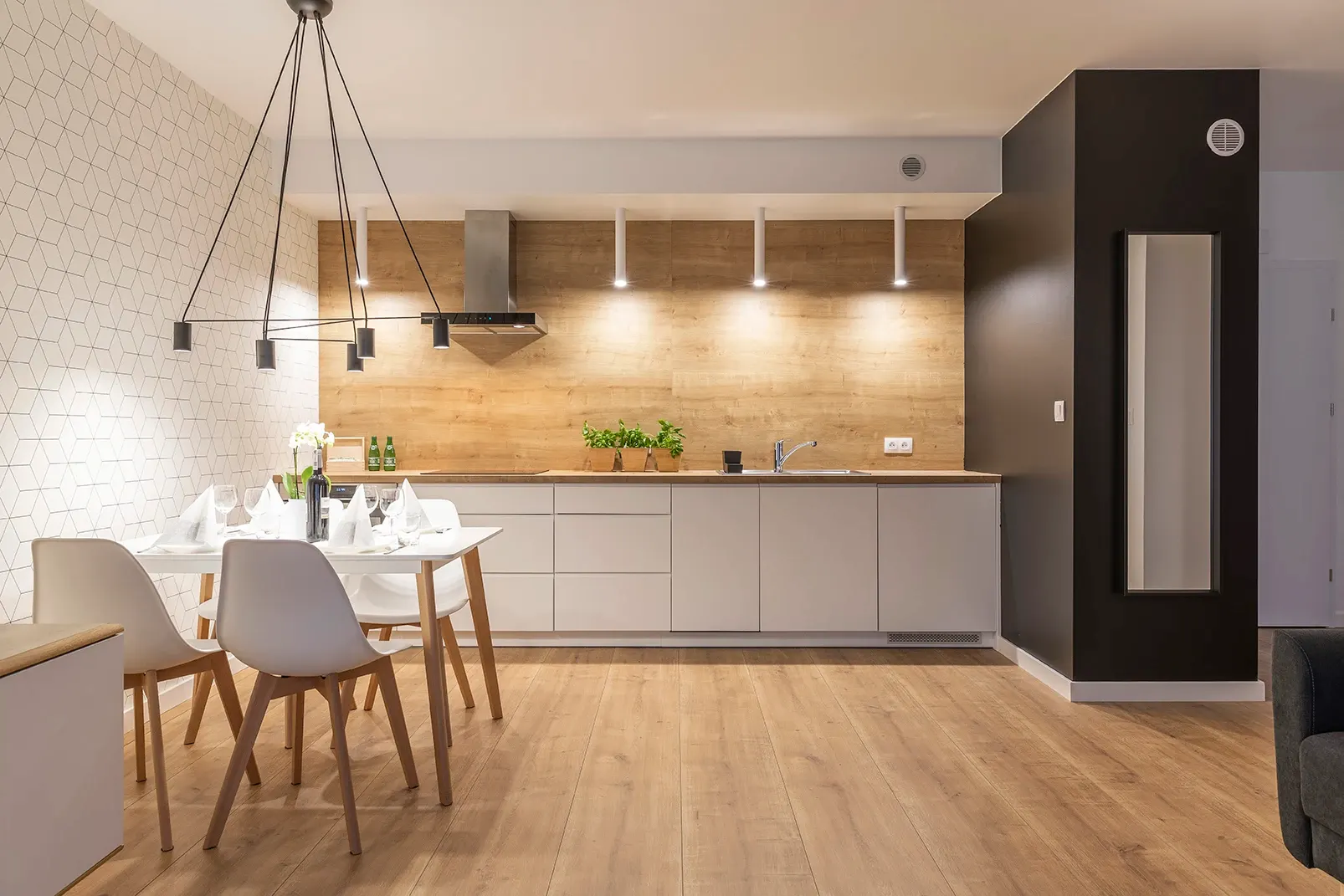 Apartament z balkonem 4 osobowy